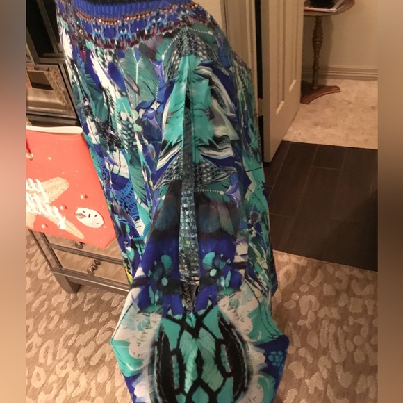 Camilla Kaftan Amazon Azure
O/S NWT split sleeve
Never worn - Picture 7 of 9